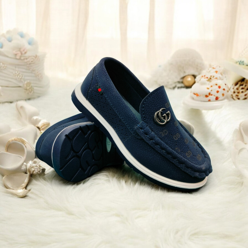KIDS CASUAL